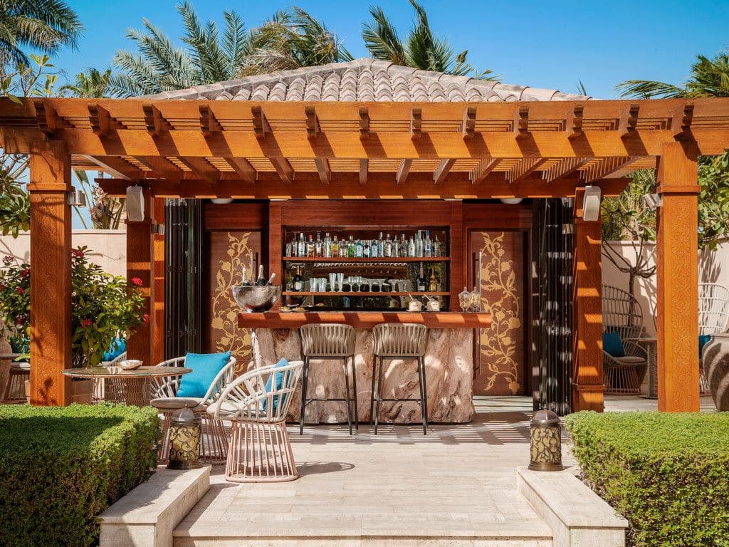 bars-the-lounge
