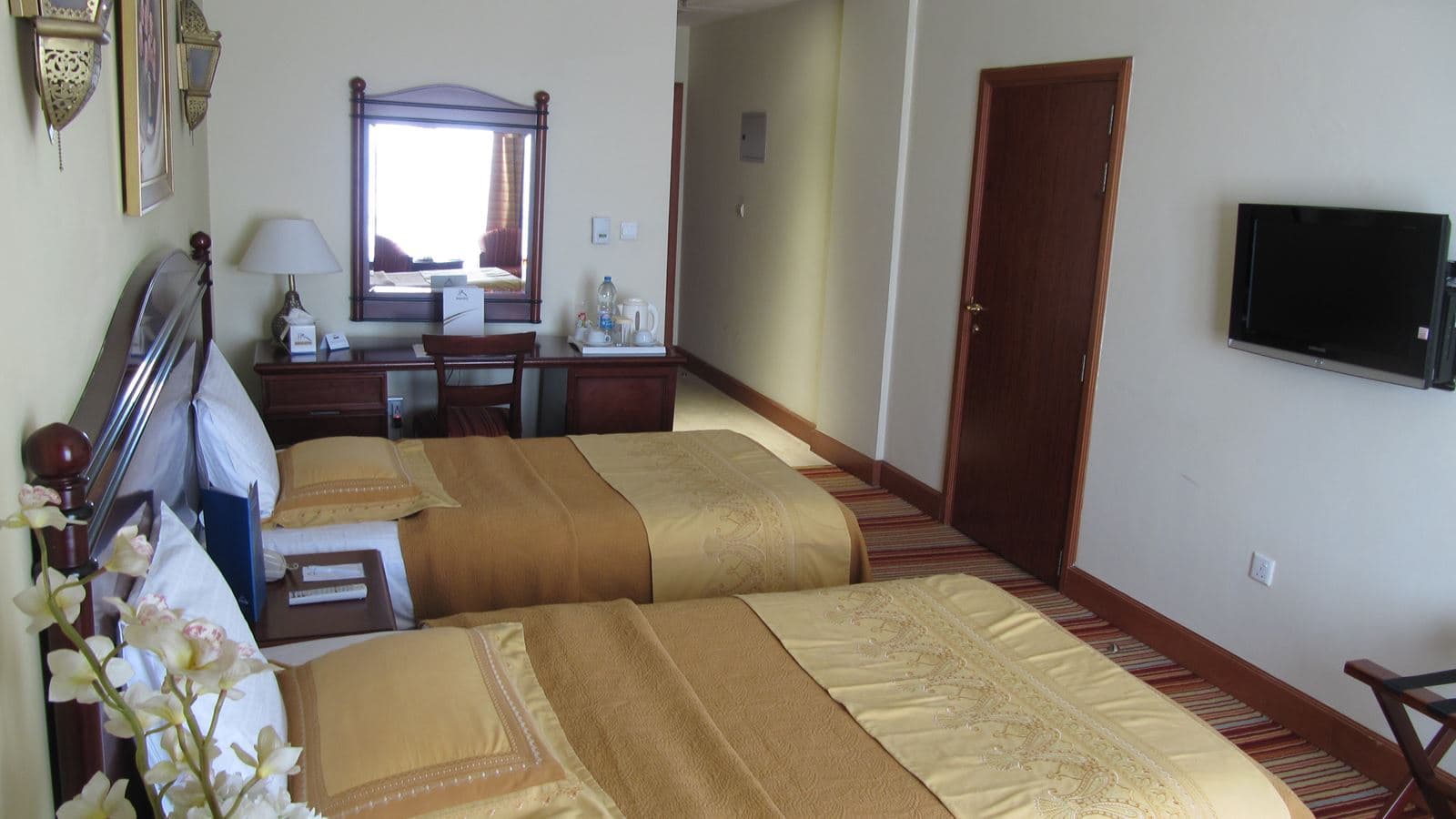 rooms-standard-room