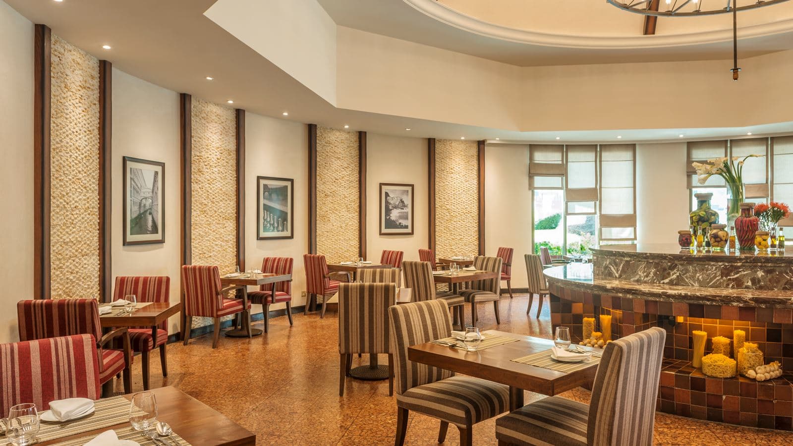 restaurants-