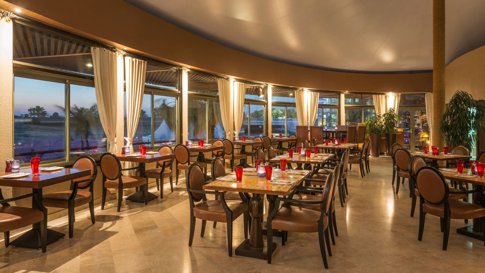 restaurants-