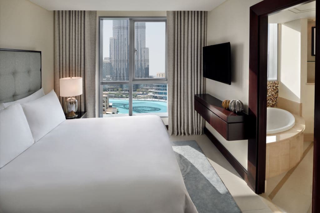 rooms-one-bedroom-residence-fountain-view