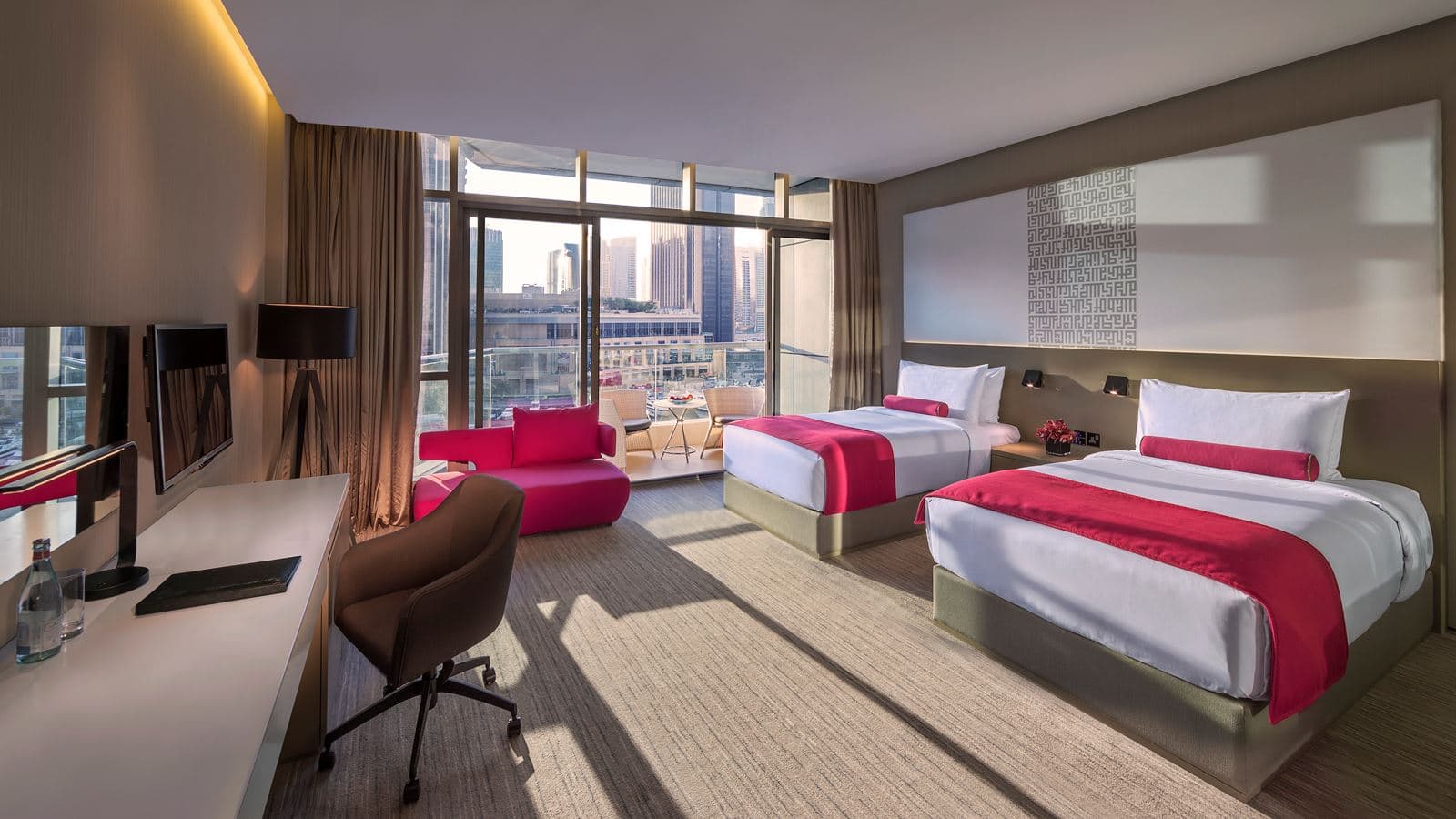 rooms-classic-twin-room-with-balcony