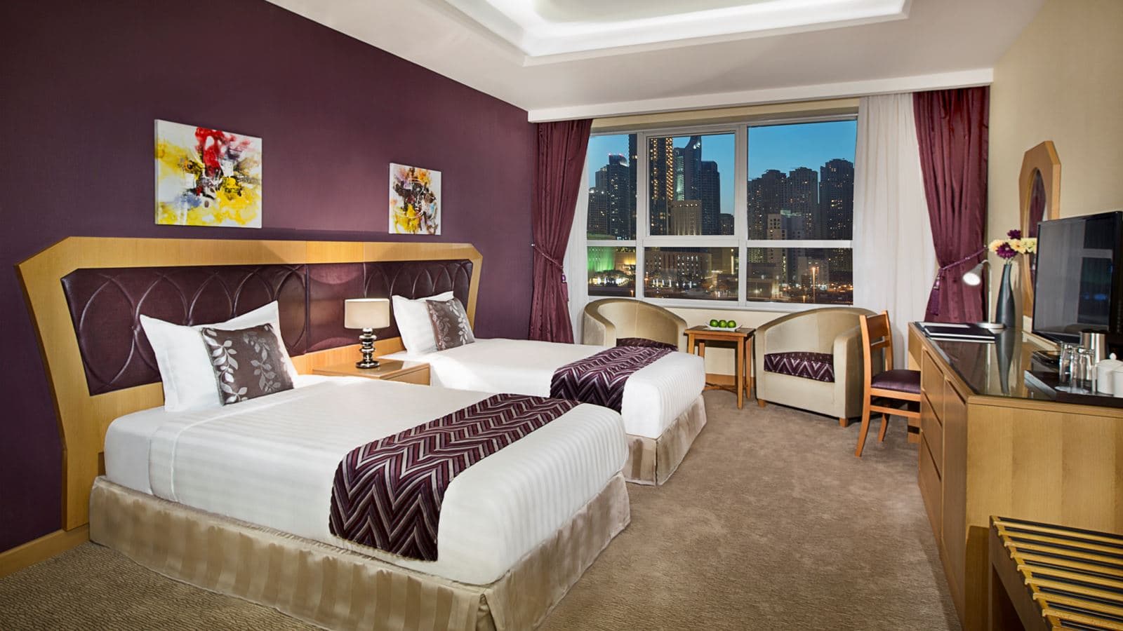 rooms-deluxe-room