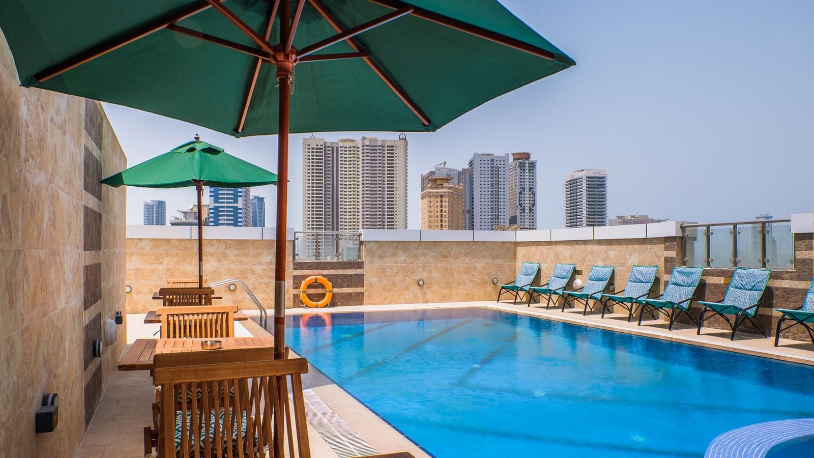 pools-outdoor-pool