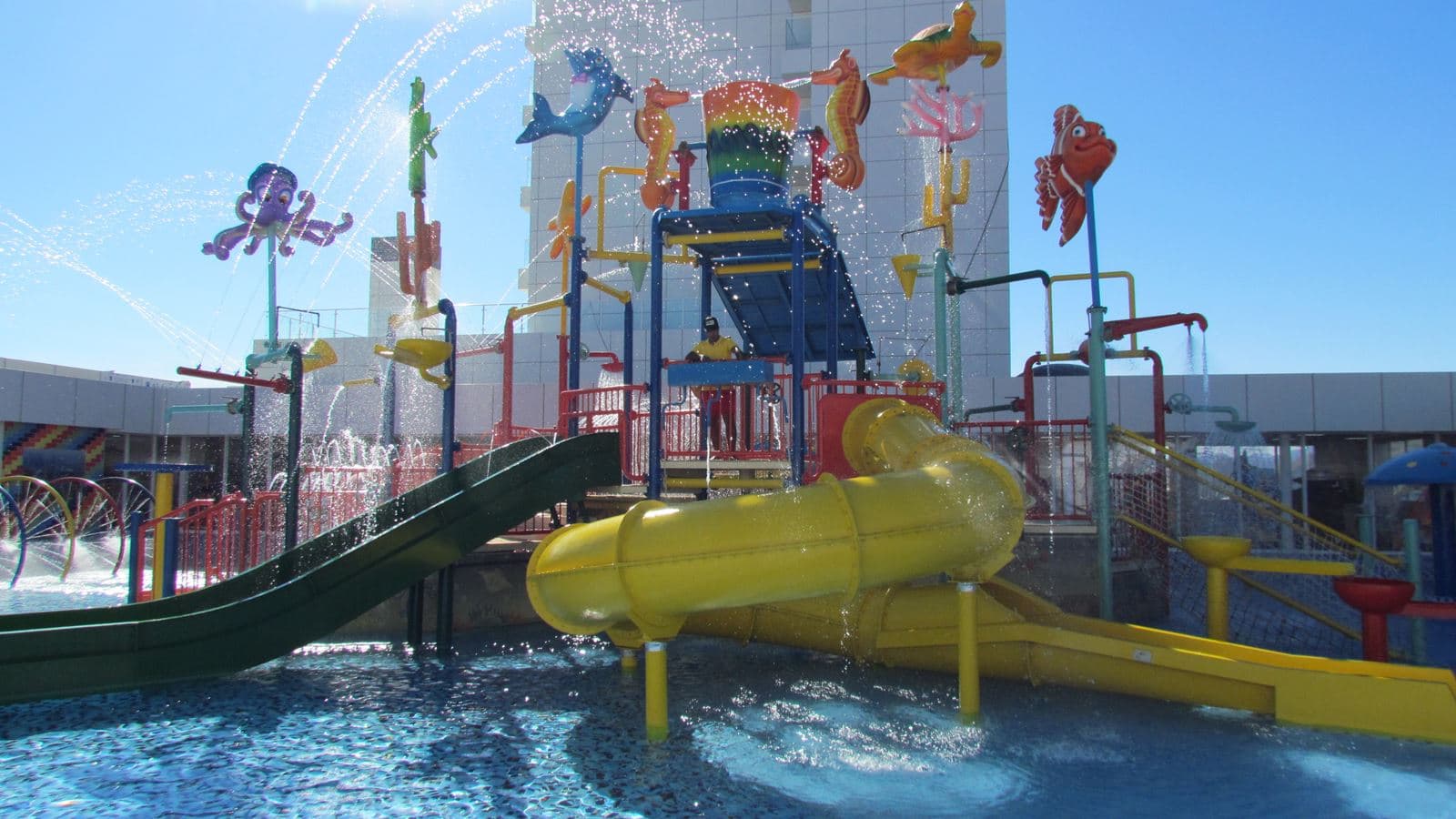 water-park-water-park