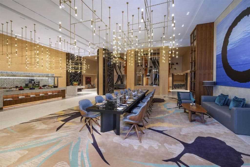 restaurants-restaurants