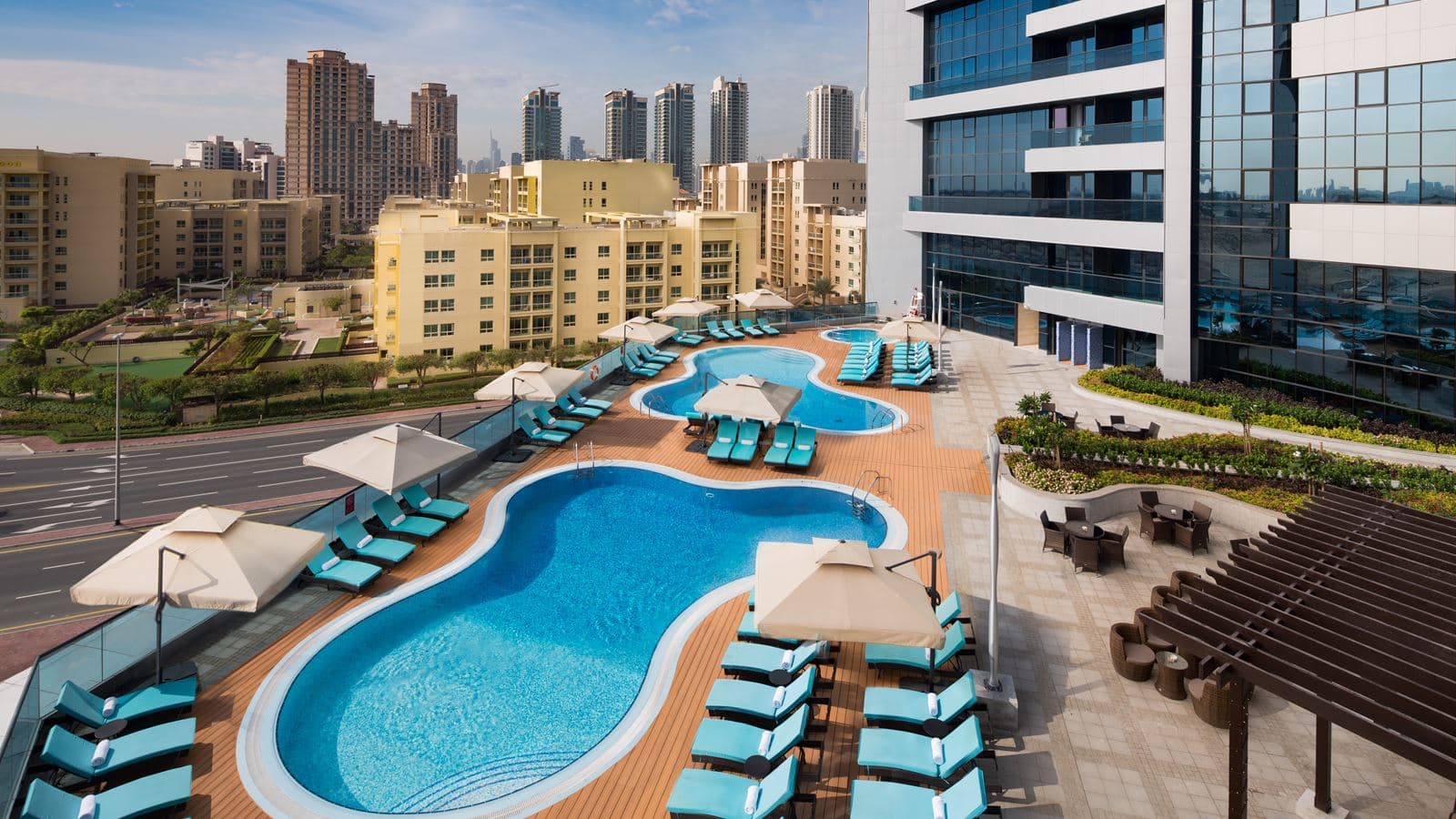 pools-outdoor-pool