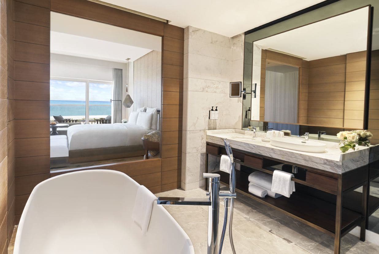 rooms-one-bedroom-club-intercontinental-sea-view-suite