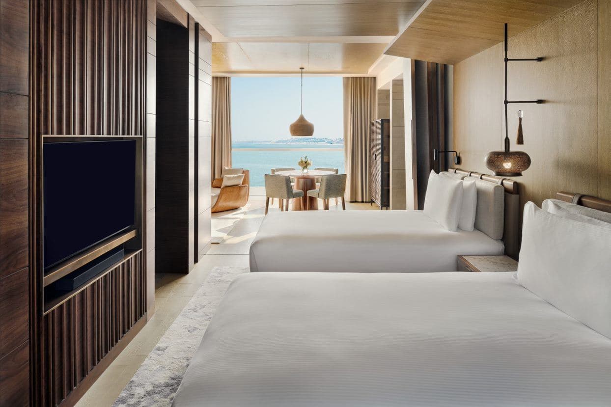 rooms-seafront-villa