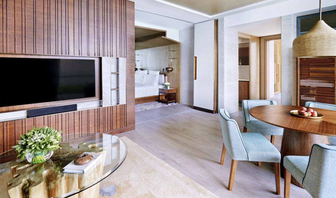 rooms-seafront-villa
