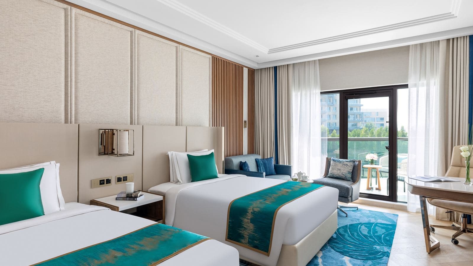 rooms-luxury-room
