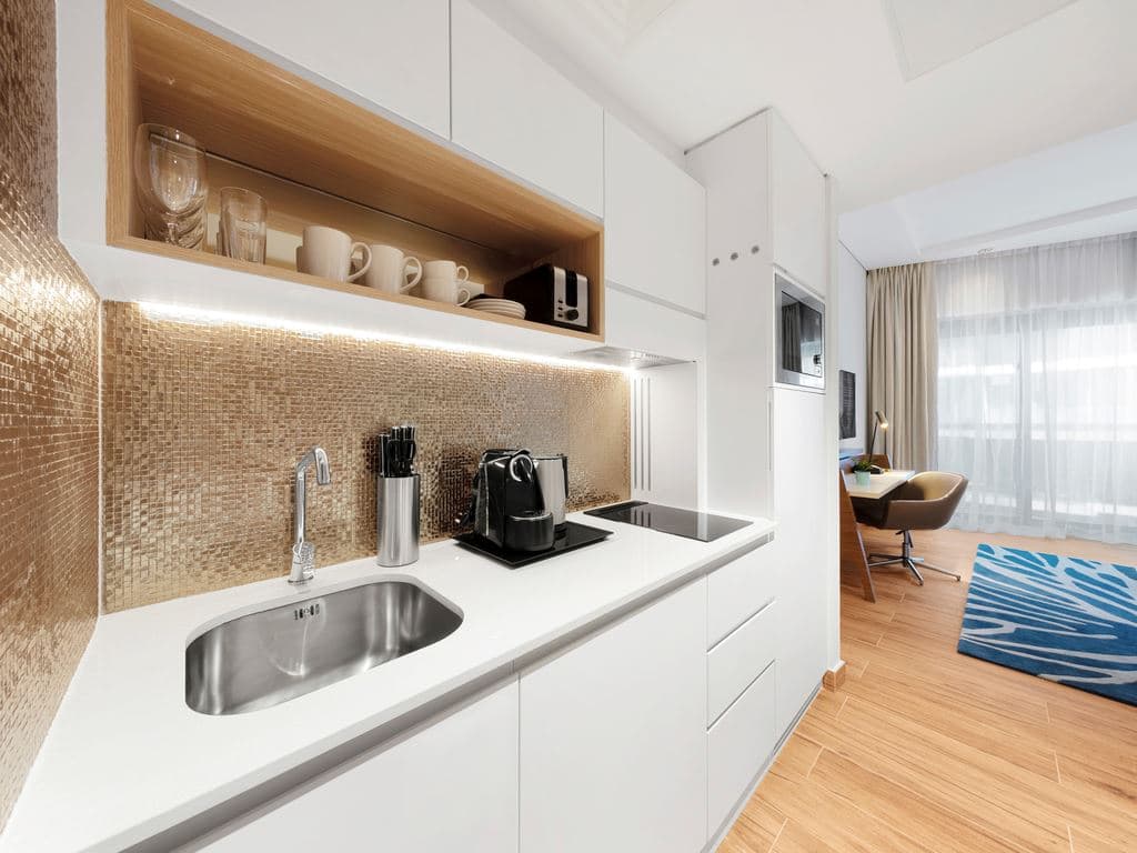 rooms-deluxe-studio