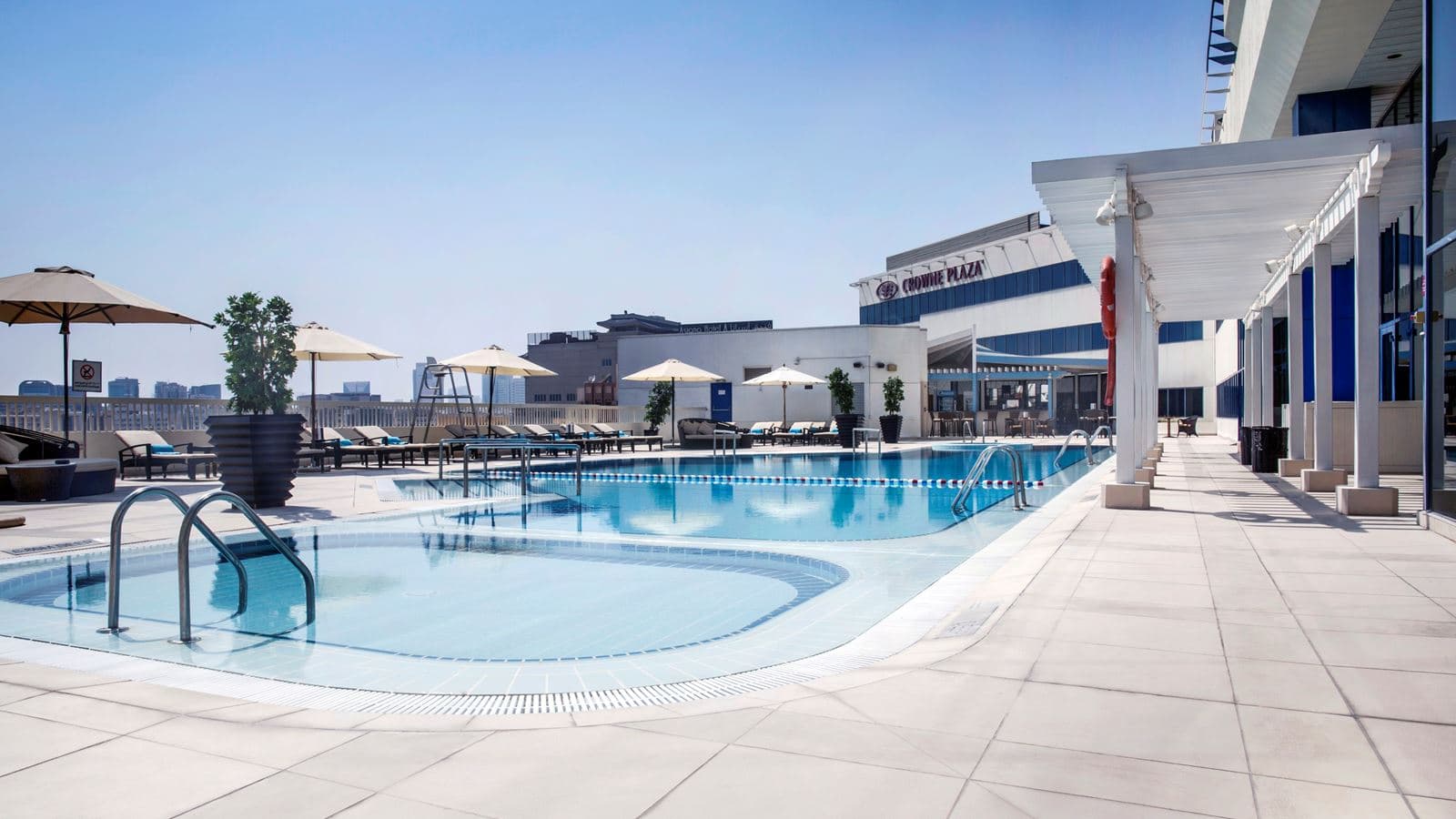 pools-outdoor-pool