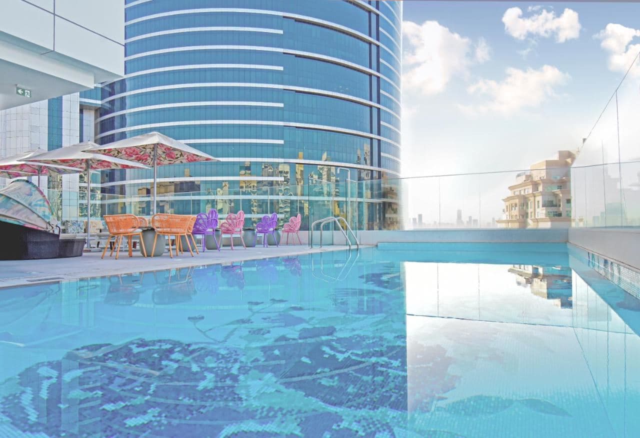 pools-outdoor-pool