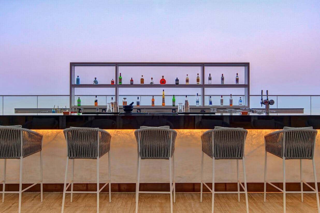 restaurants-ozone