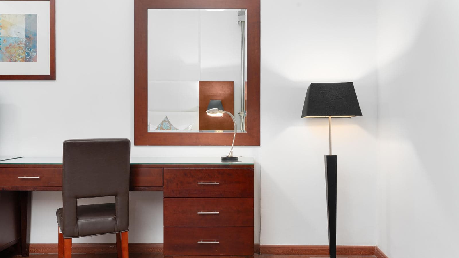 rooms-deluxe-room
