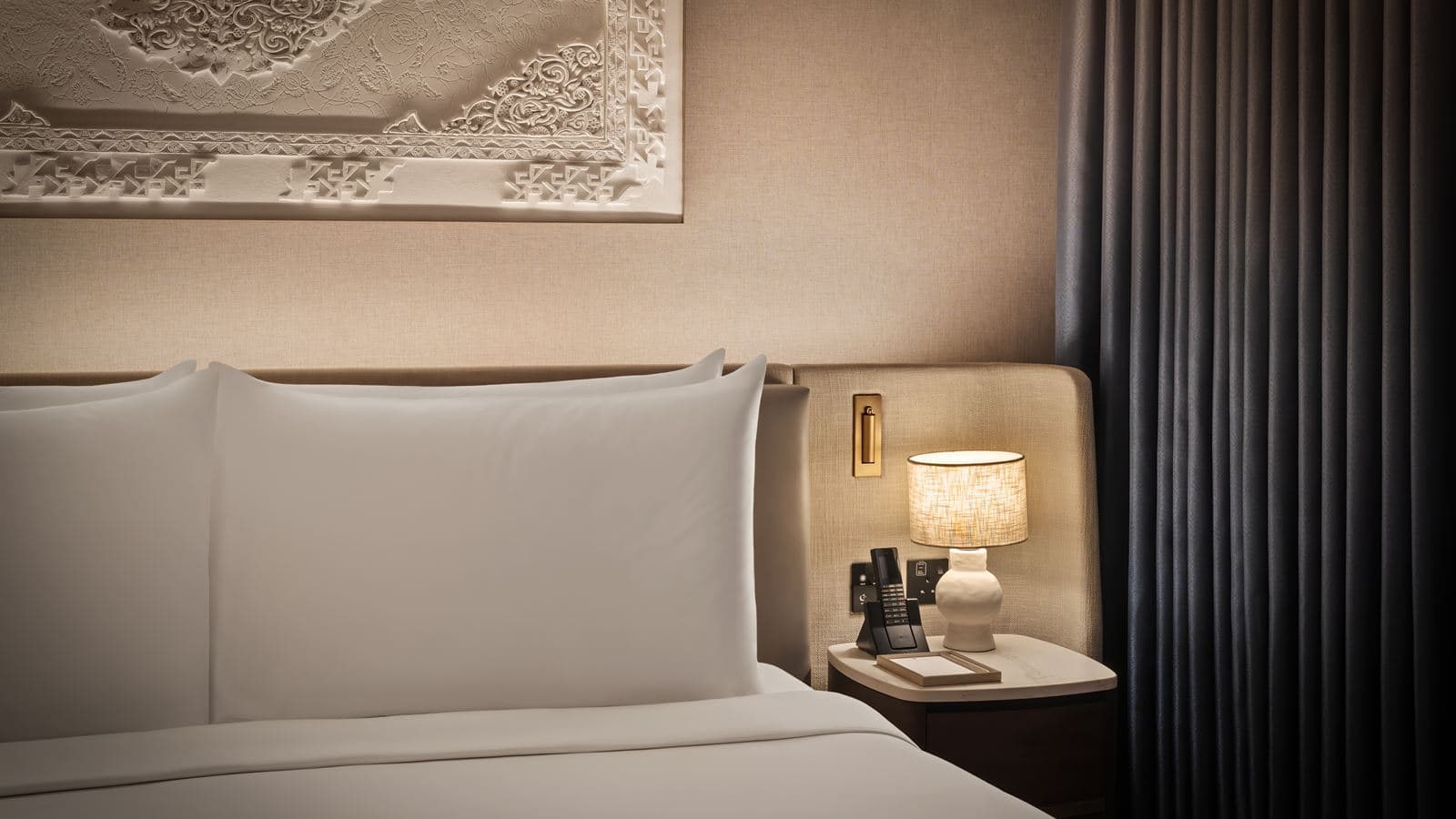 rooms-executive-suite