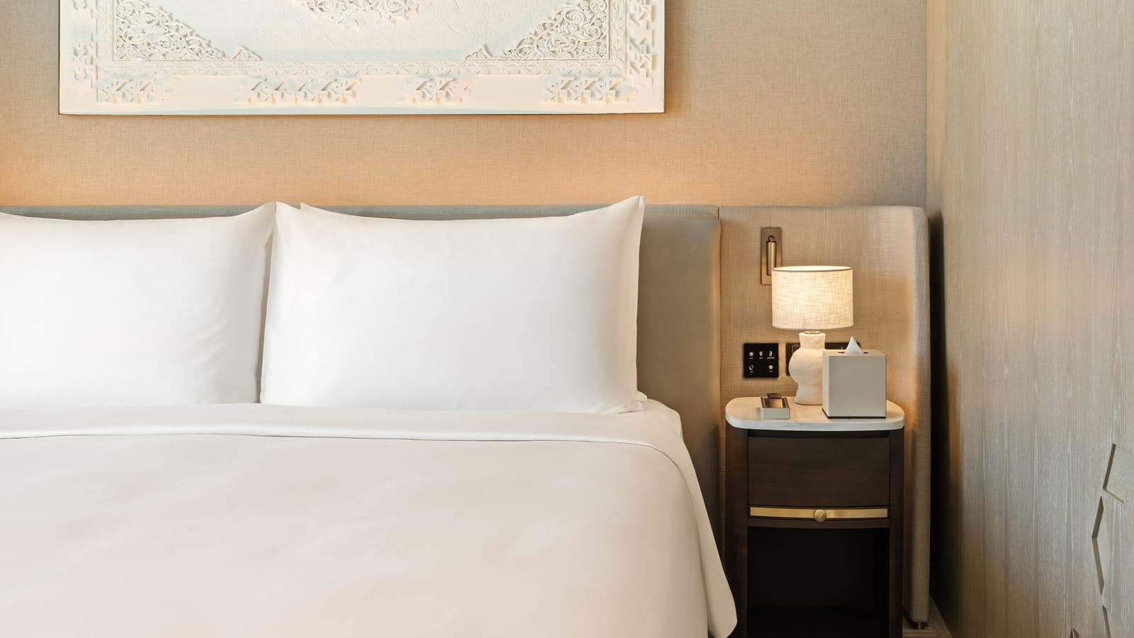 rooms-executive-suite