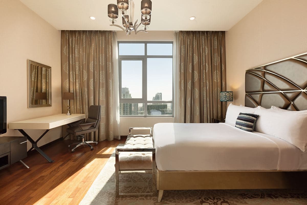 rooms-penthouse-burj-khalifa-and-fountain-view