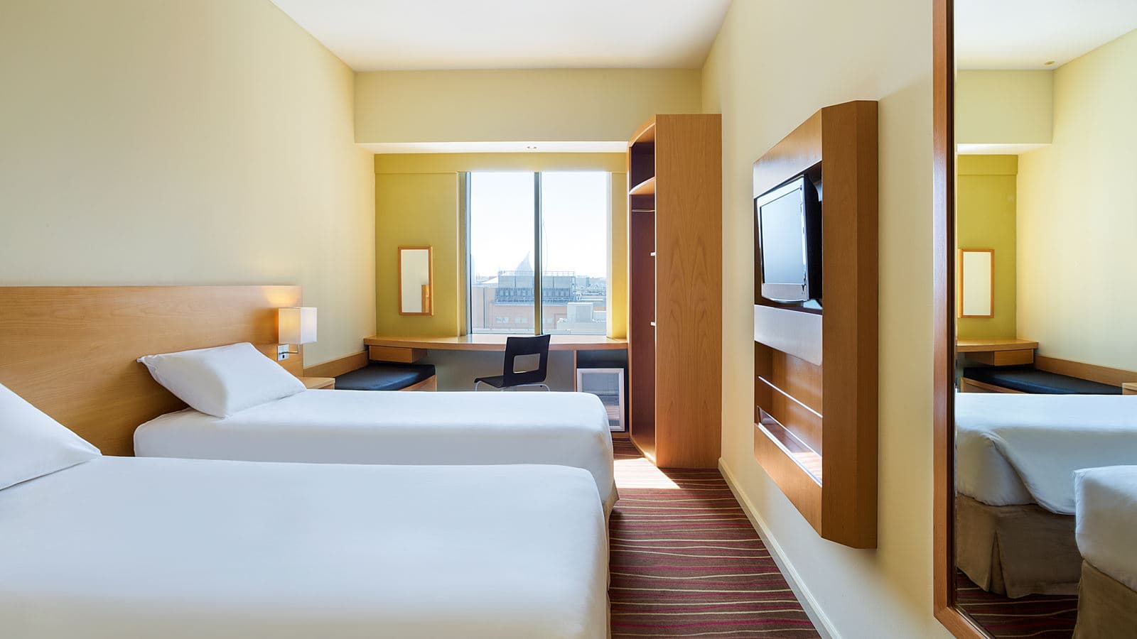 rooms-standard-room
