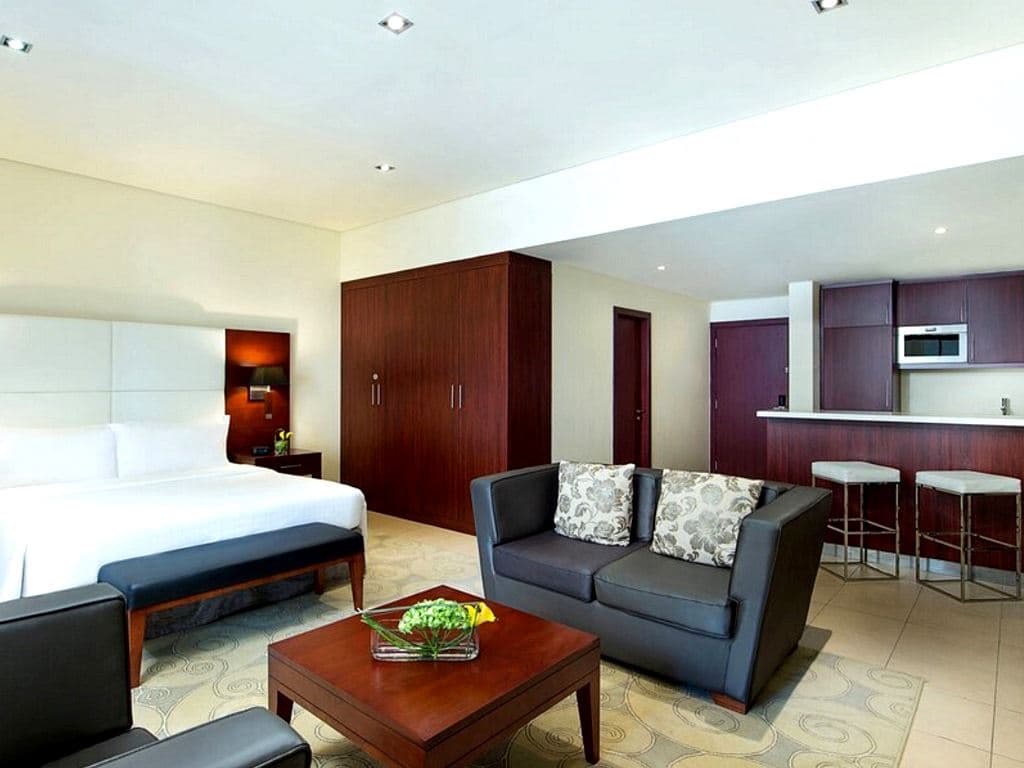 rooms-deluxe-studio