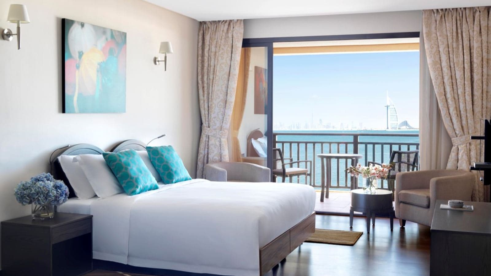 rooms-standard-room