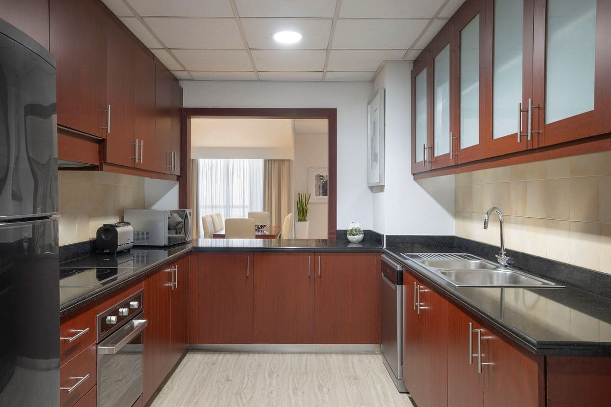 rooms-three-bedroom-family-suite-with-balcony