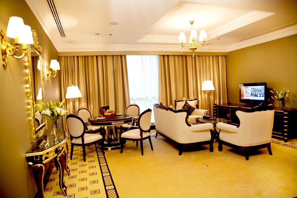 rooms-ambassador-room