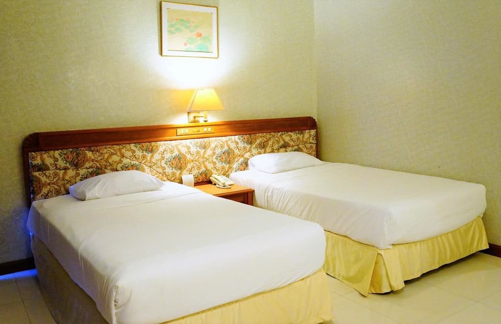 rooms-standard-room
