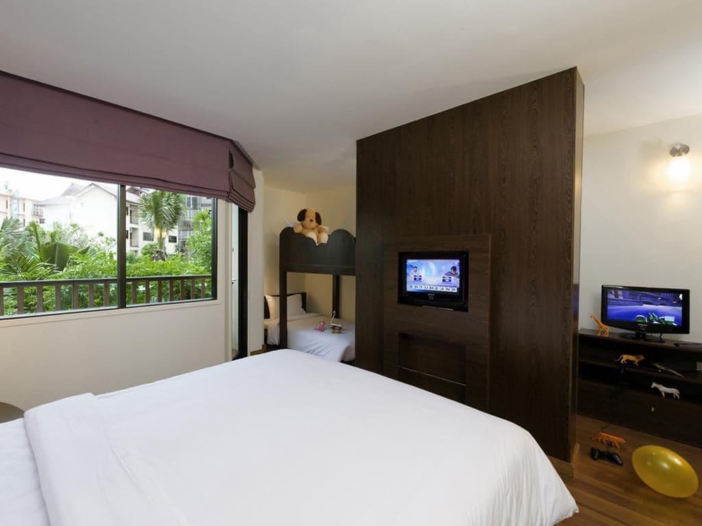 rooms-family--room