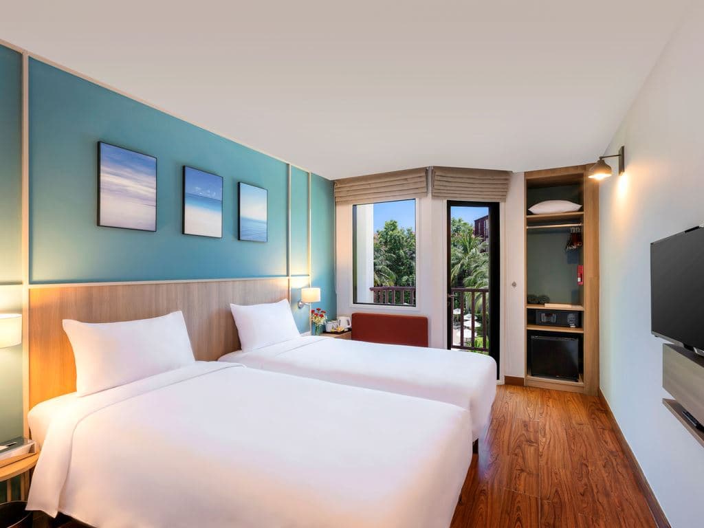 rooms-superior-room