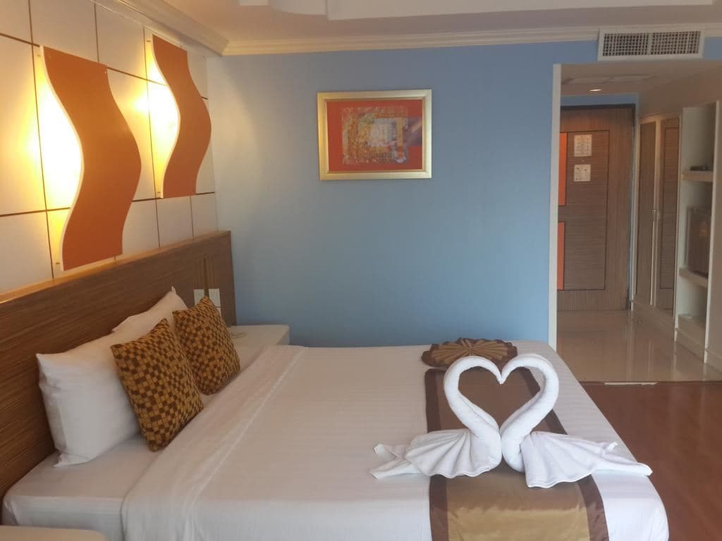 rooms-superior-room