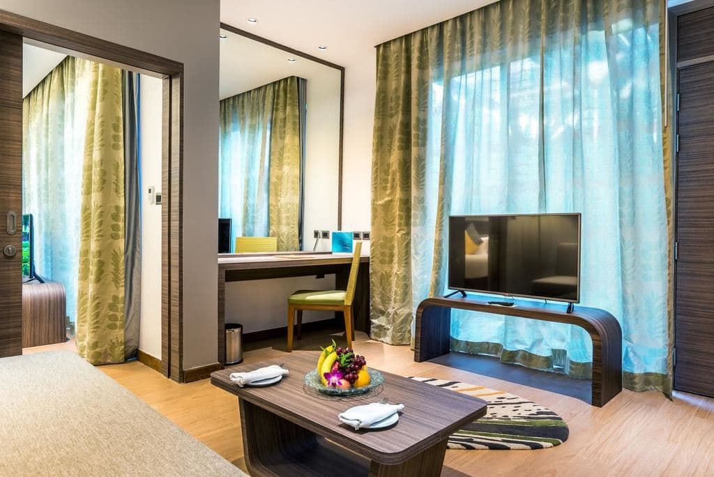 rooms-1-king-1-bunk-premium