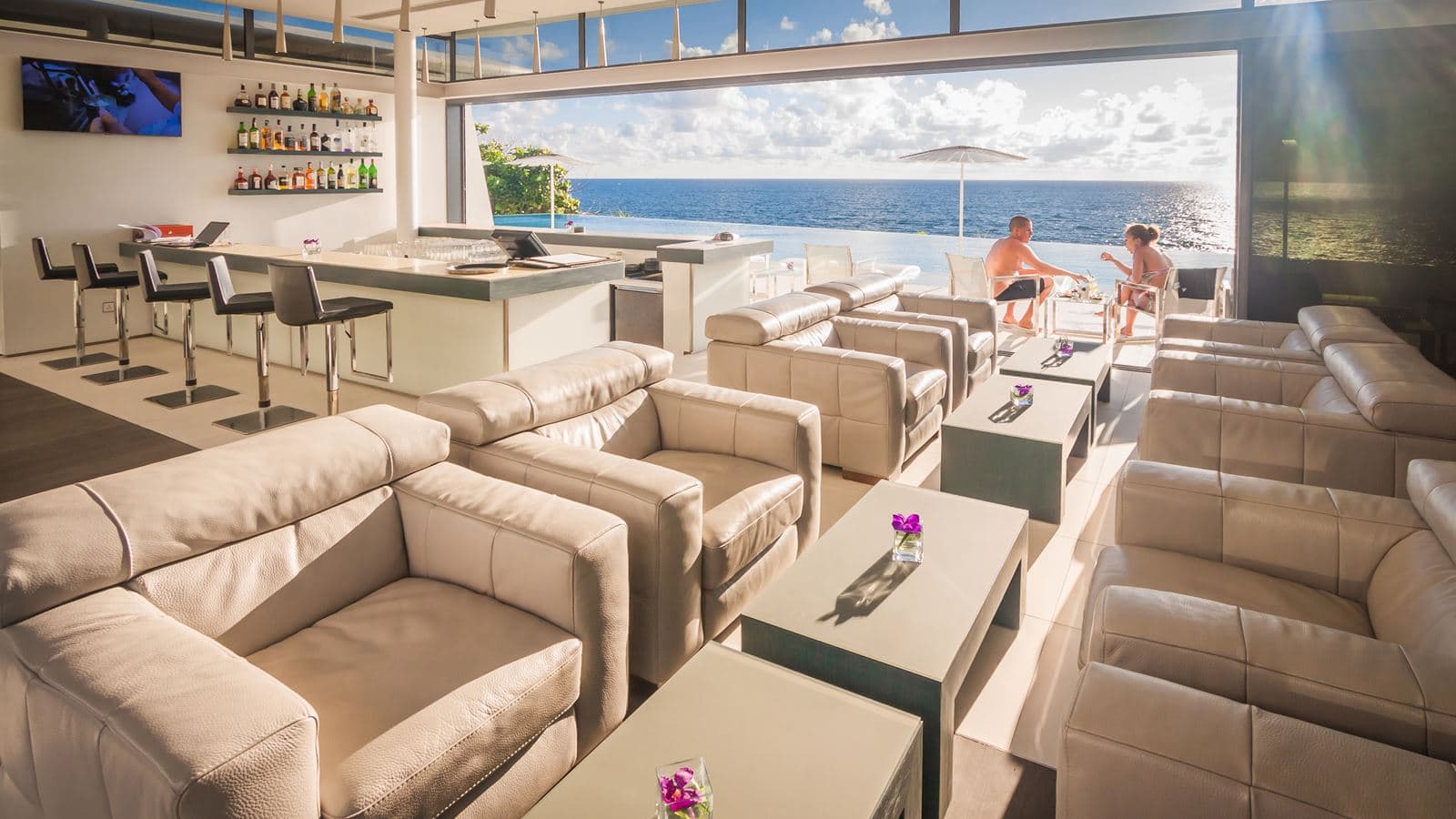 bars-oceanfront-bar