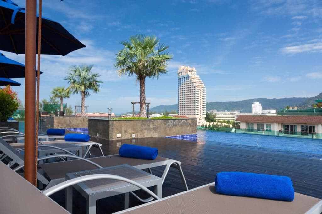 pools-outdoor-pool