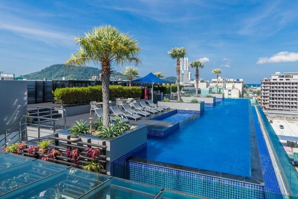 pools-outdoor-pool