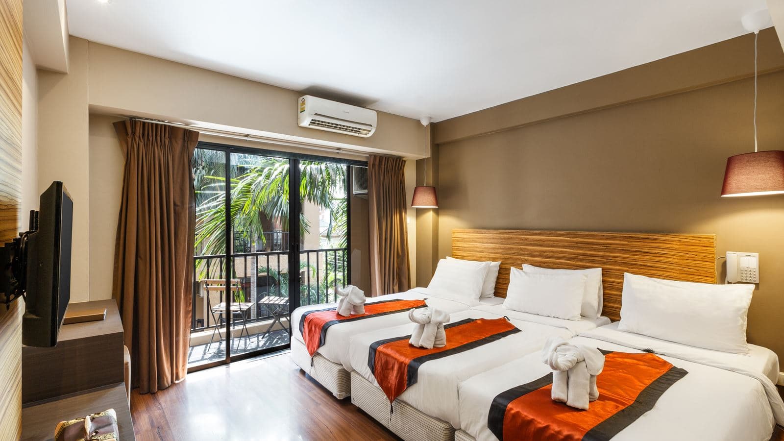 rooms-triple-room