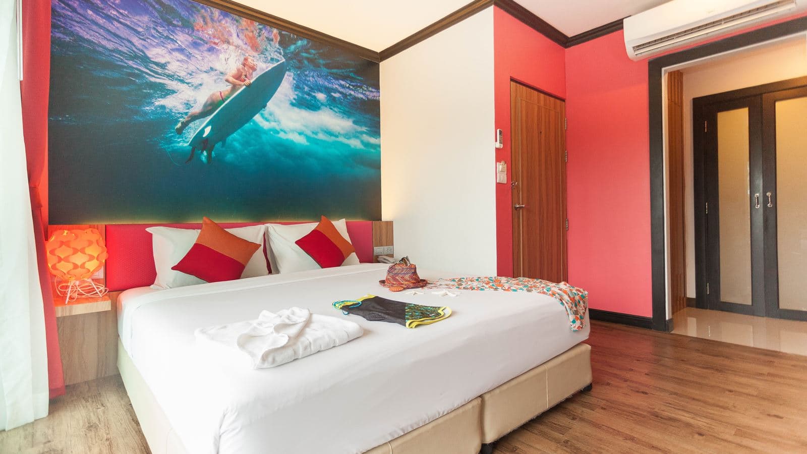 rooms-superior-room