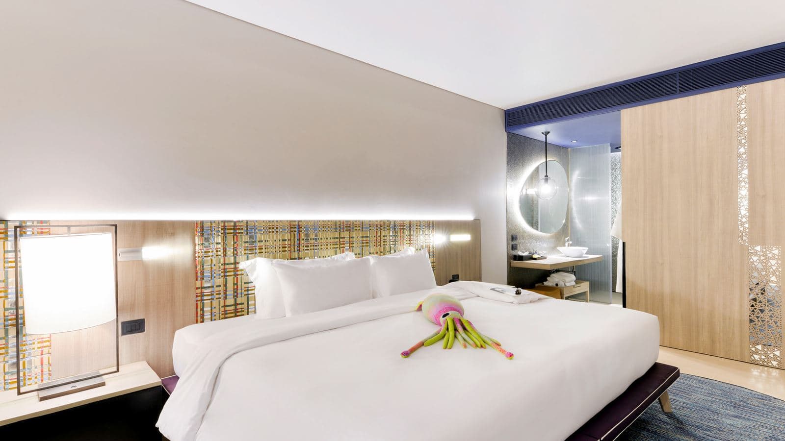 rooms-seascape-king