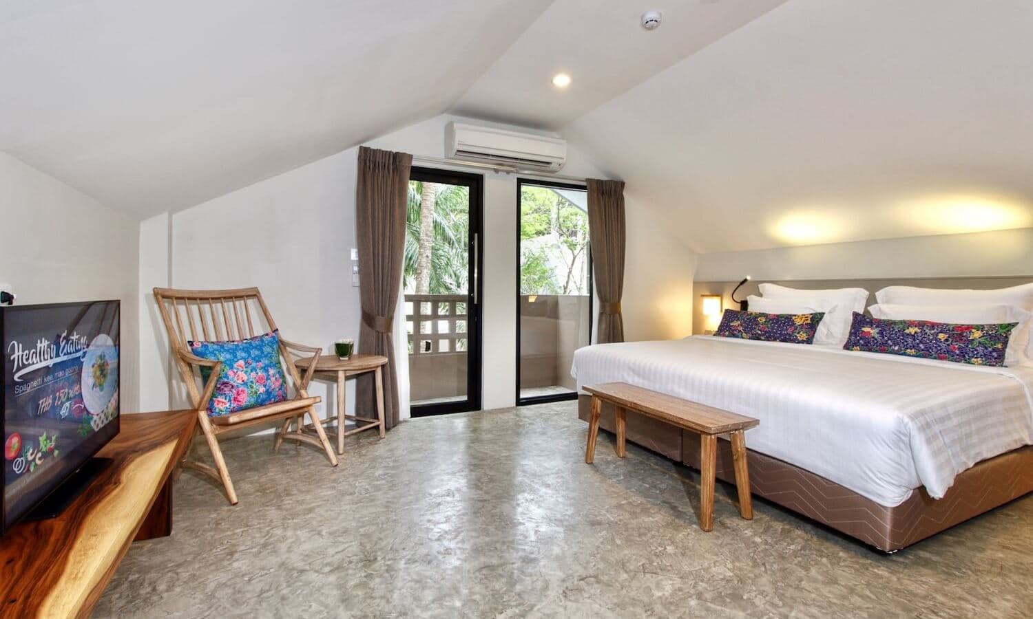 rooms-deplux-room
