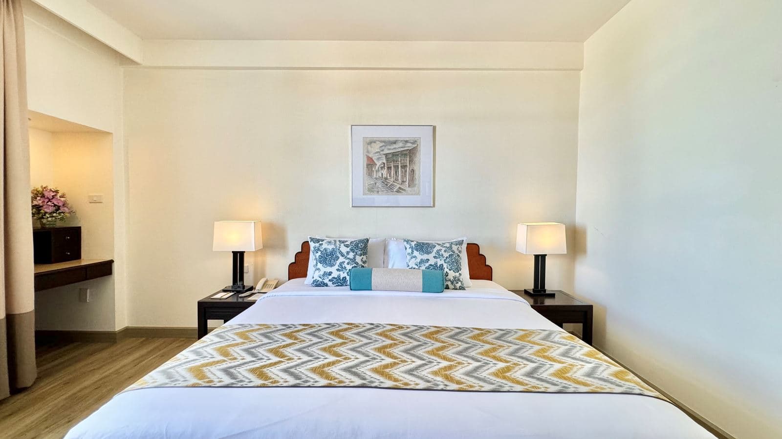 rooms-superior-room