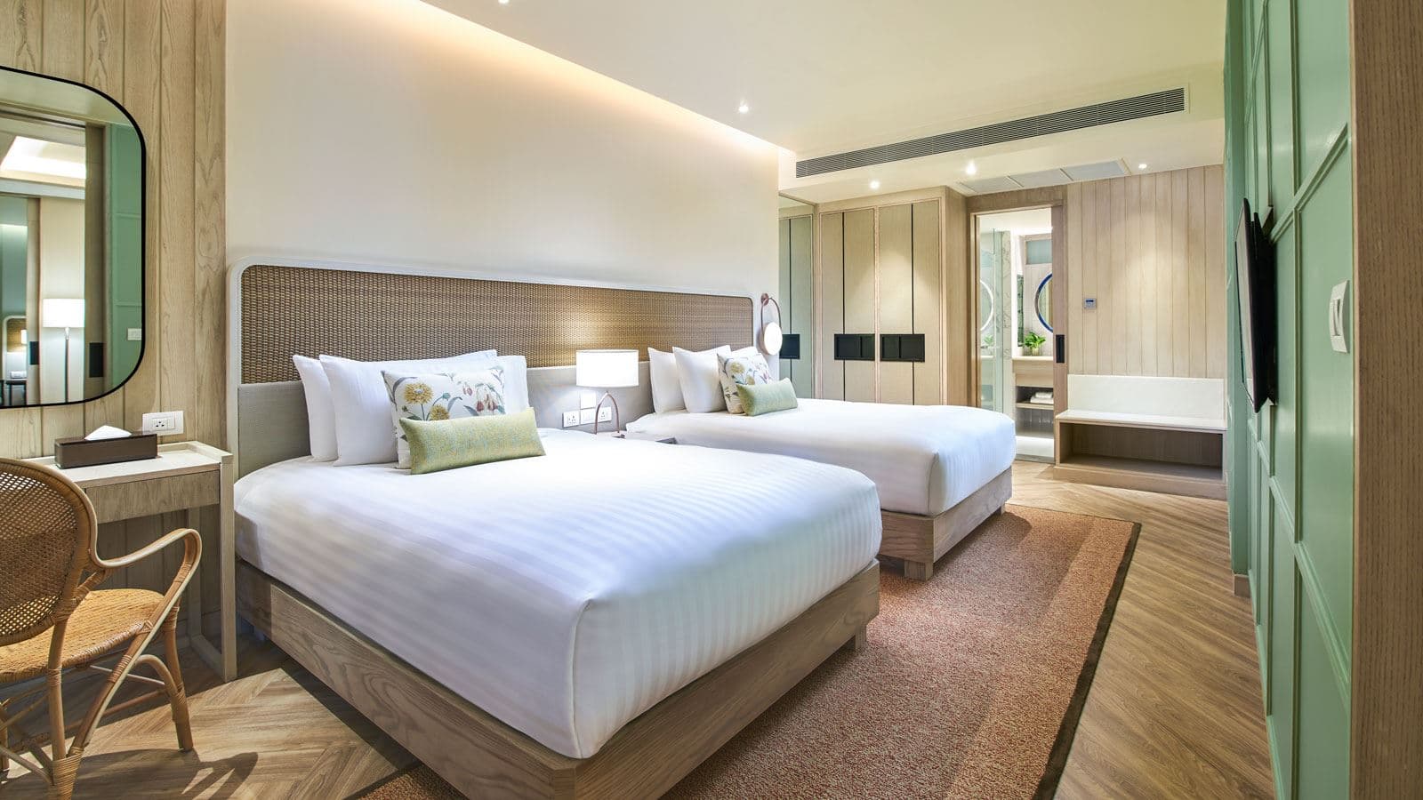 rooms-amari-suite