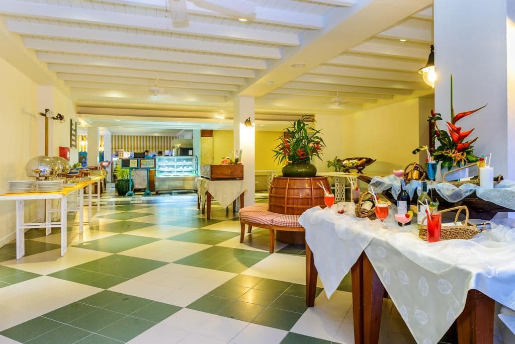 restaurants-maneekram-restaurant