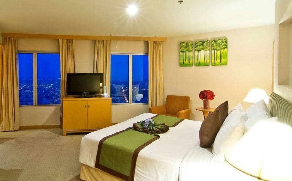 rooms-presidental-suite-space-zone