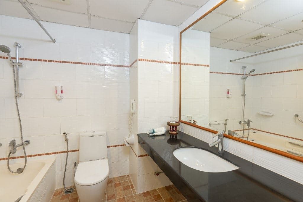 rooms-deluxe-pool-access-only-double-bed-