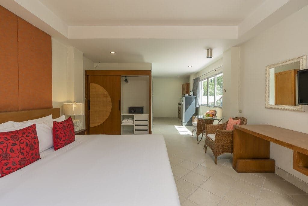 rooms-deluxe-double-room