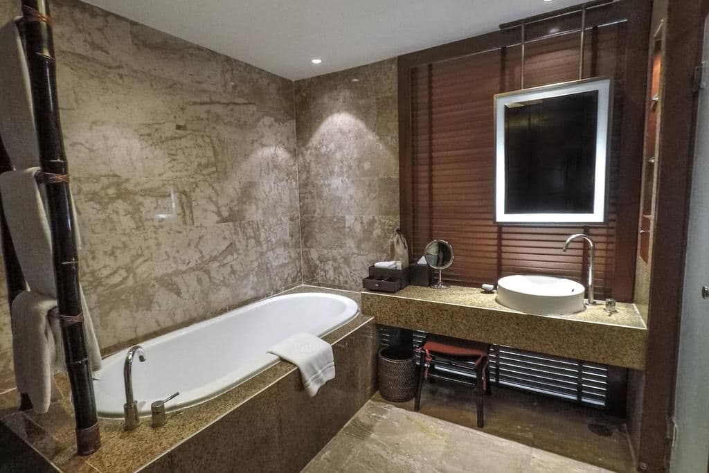 rooms-deluxe-spa-garden-view