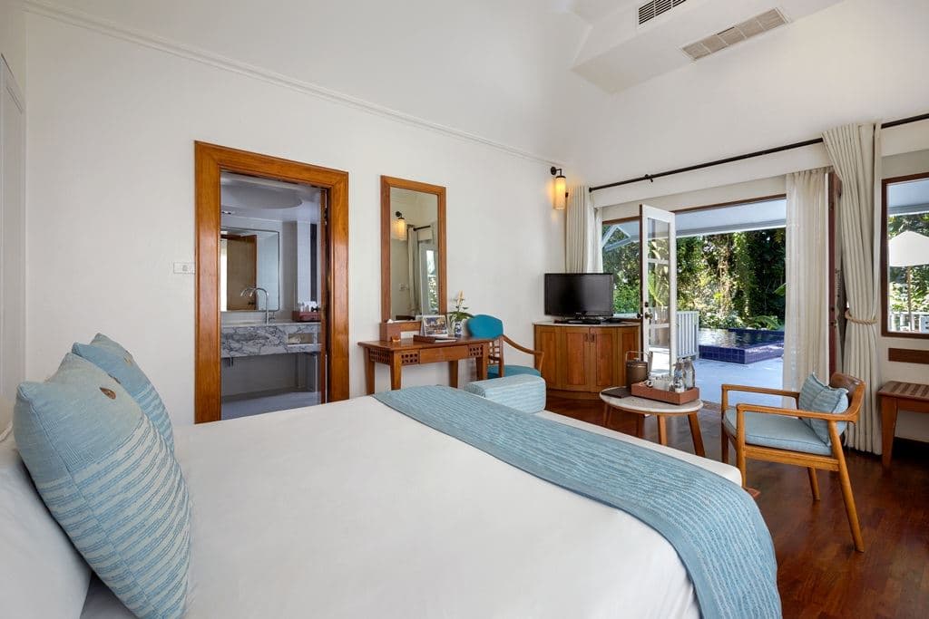 rooms-deluxe-private-pool