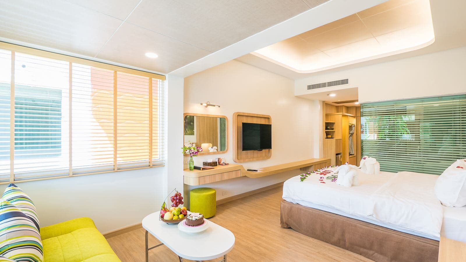 rooms-deluxe-villa