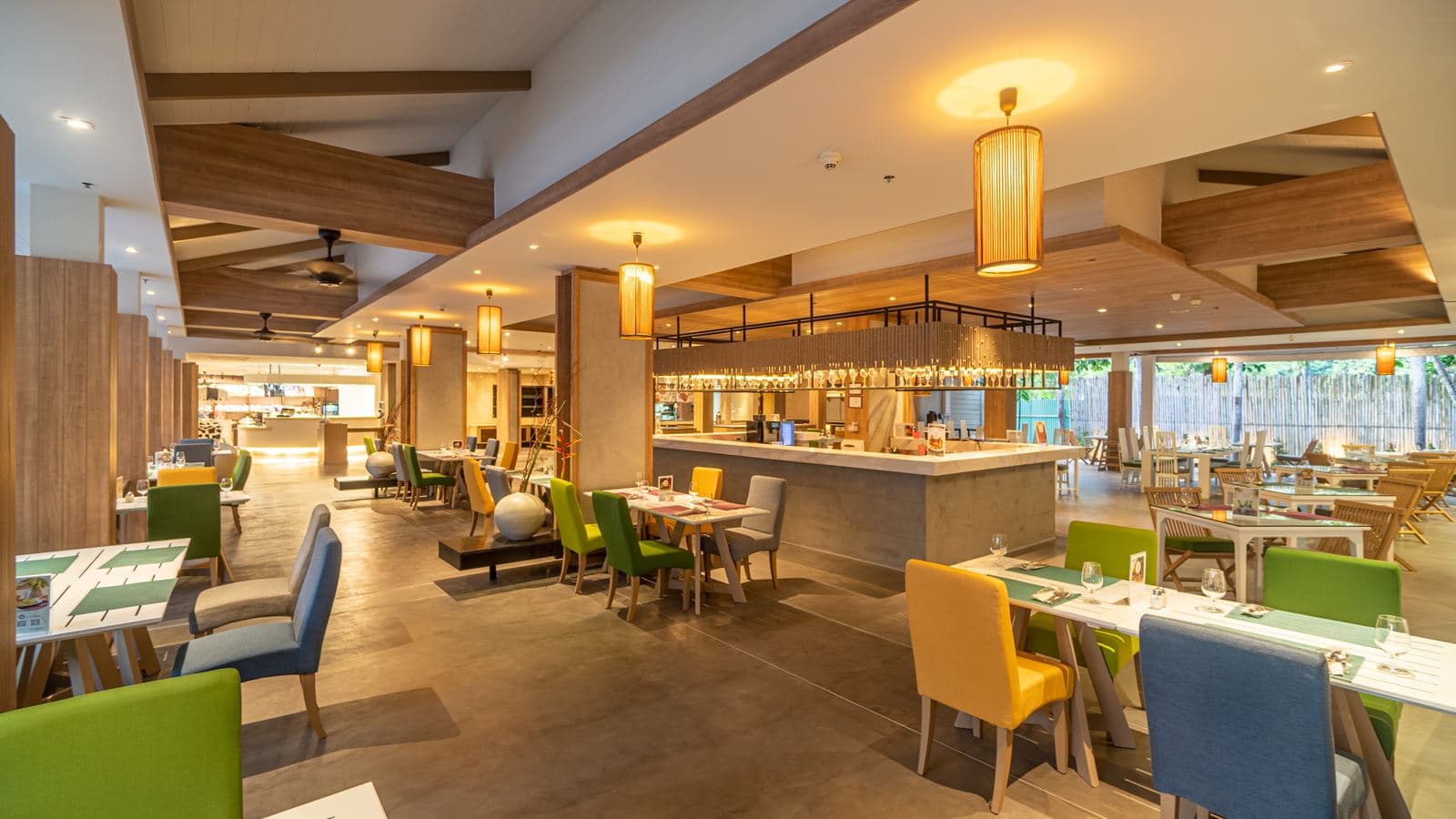 restaurants-breeze